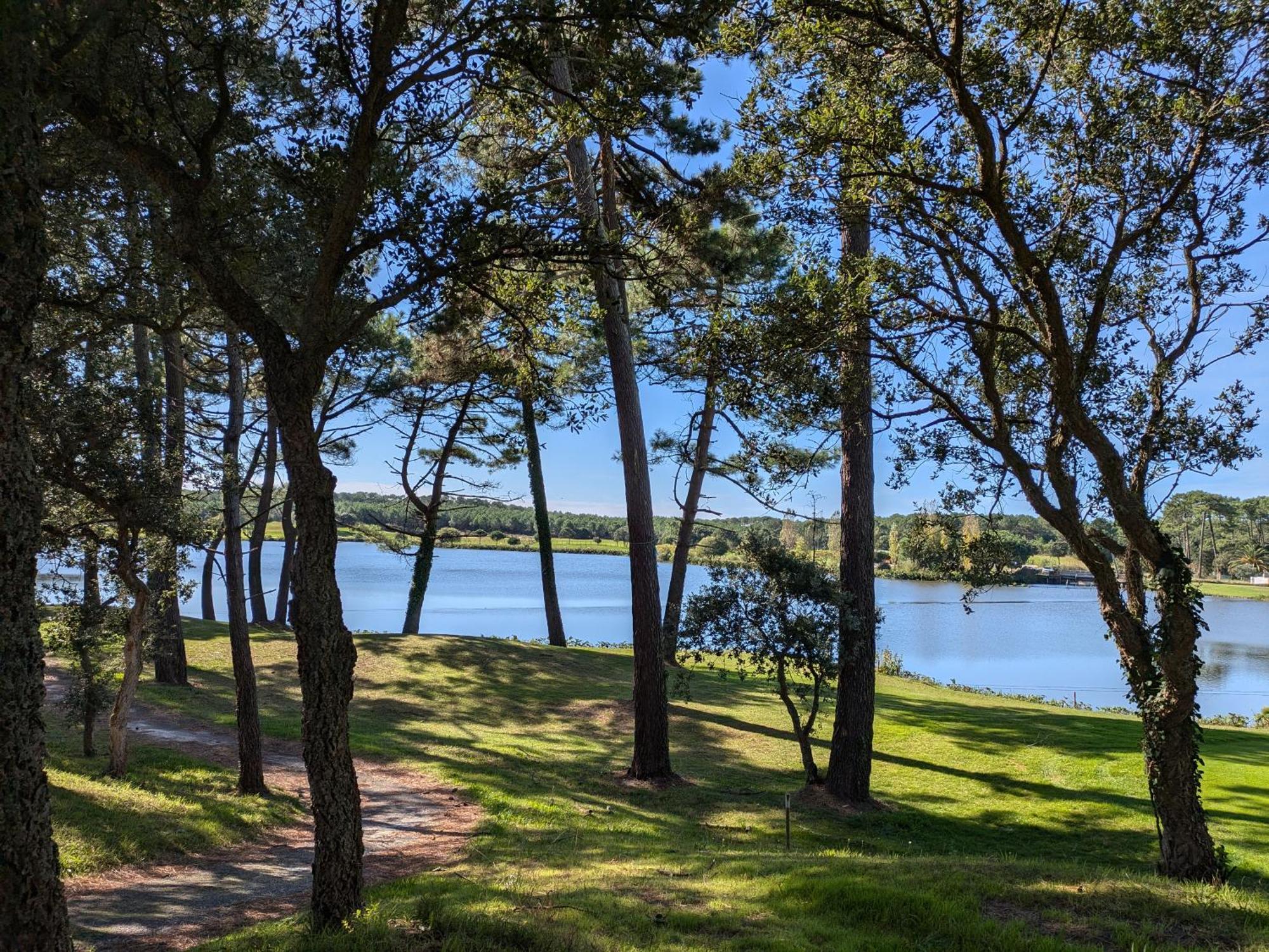 Residence Mes Amours D'Enfants - Les Villas Du Lac Soustons Buitenkant foto